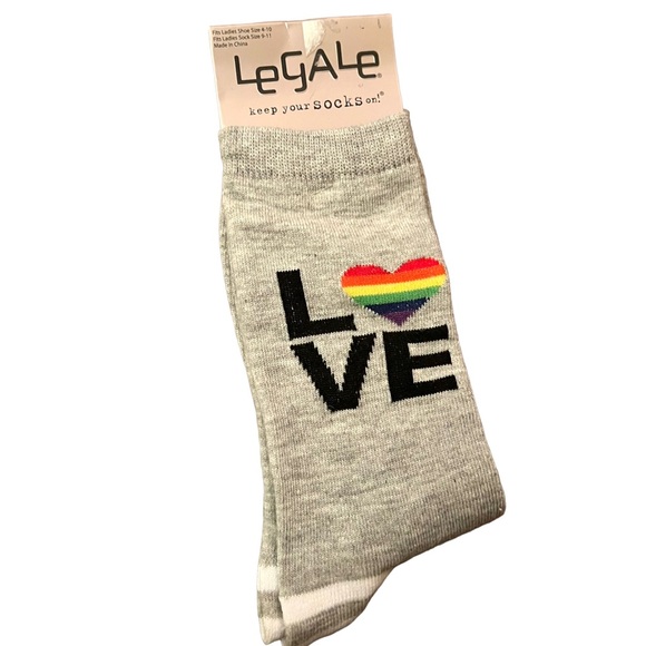Love pride rainbow socks - Picture 1 of 4